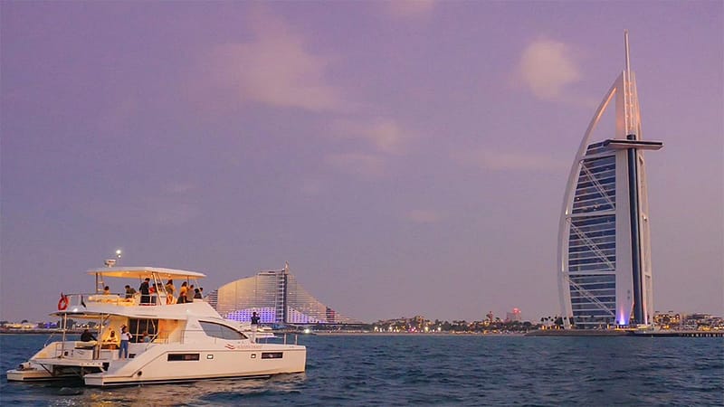 Dubai Marina Two-hour Yacht Tour with Dining - Boat Tours and Cruises - Image 2