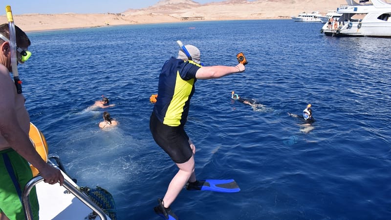 Half-day Snorkeling Boat trip with lunch and drinks from Sharm El Sheikh - Sightseeing and Tours - Image 2