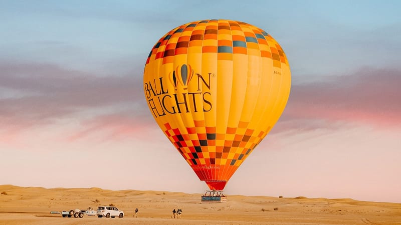 Hot air balloon flight with optional Breakfast - Air Adventures - Image 2