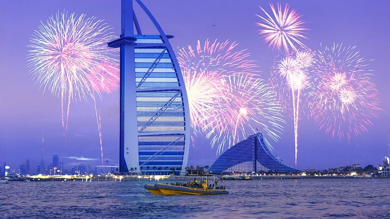 New Year's Eve Tour Special - Yellow Boats - Boat Tours and Cruises - Image 2