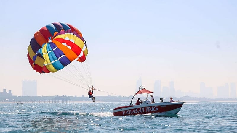 Parasailing Experience Jumeirah - Water Sports - Image 2