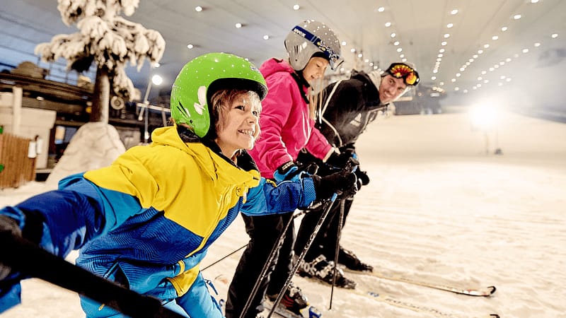 Ski Dubai: Snow Premium with Penguin Encounter - Attractions Special Offers - Image 2