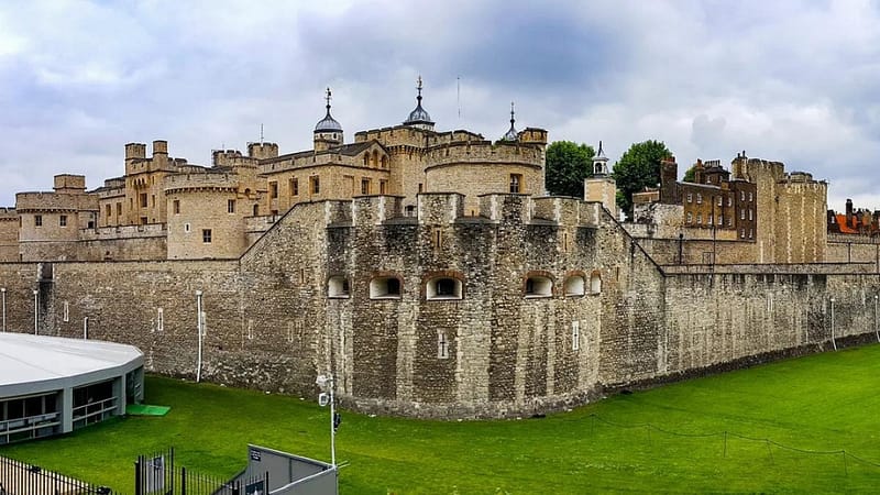 Tower of London and Crown Jewels Tickets - Top-Rated Attractions - Image 2